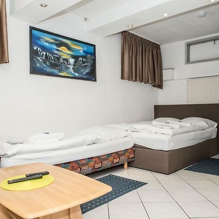 City Pension Storch II Colonia Exterior foto