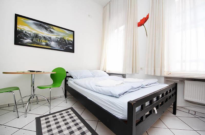 City Pension Storch II Colonia Exterior foto